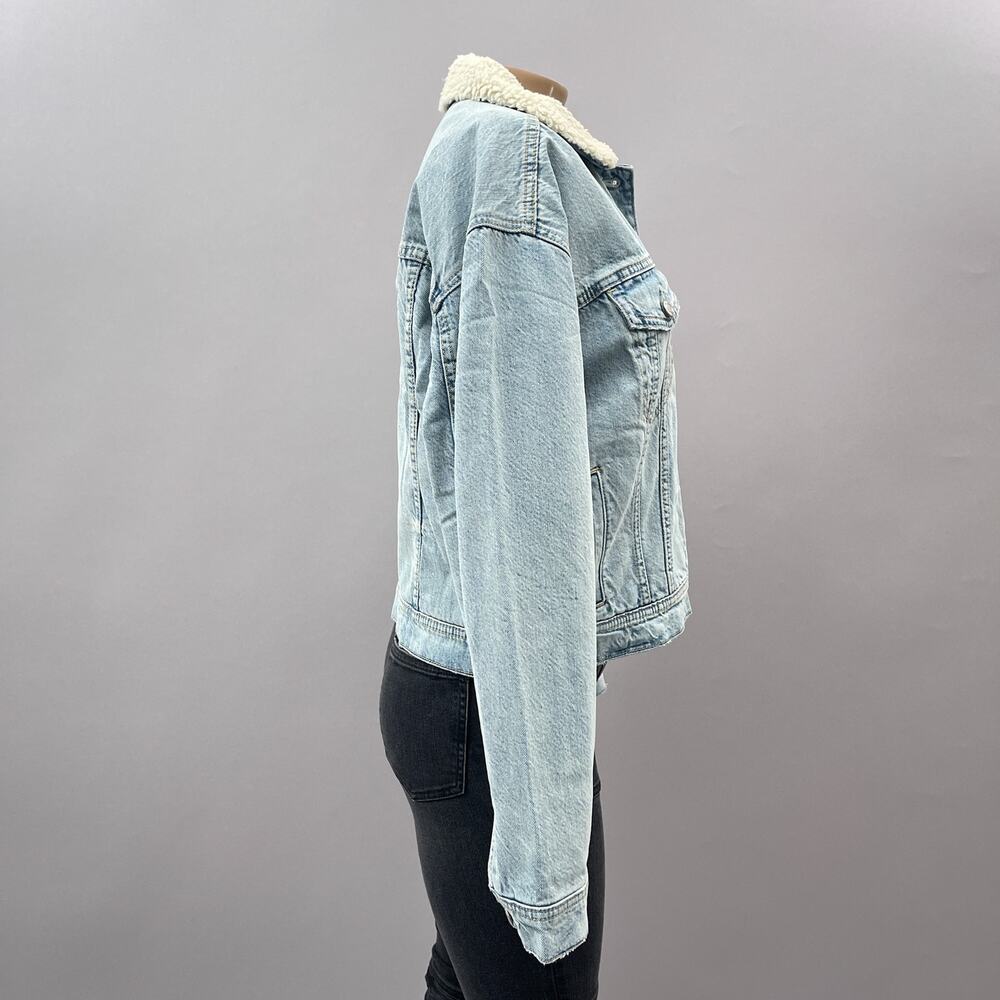 NWT American Eagle Sherpa Denim Trucker Jacket Blue Women's Size Medium - Picture 6 of 14